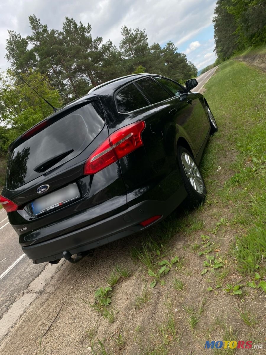 2016' Ford Focus photo #4