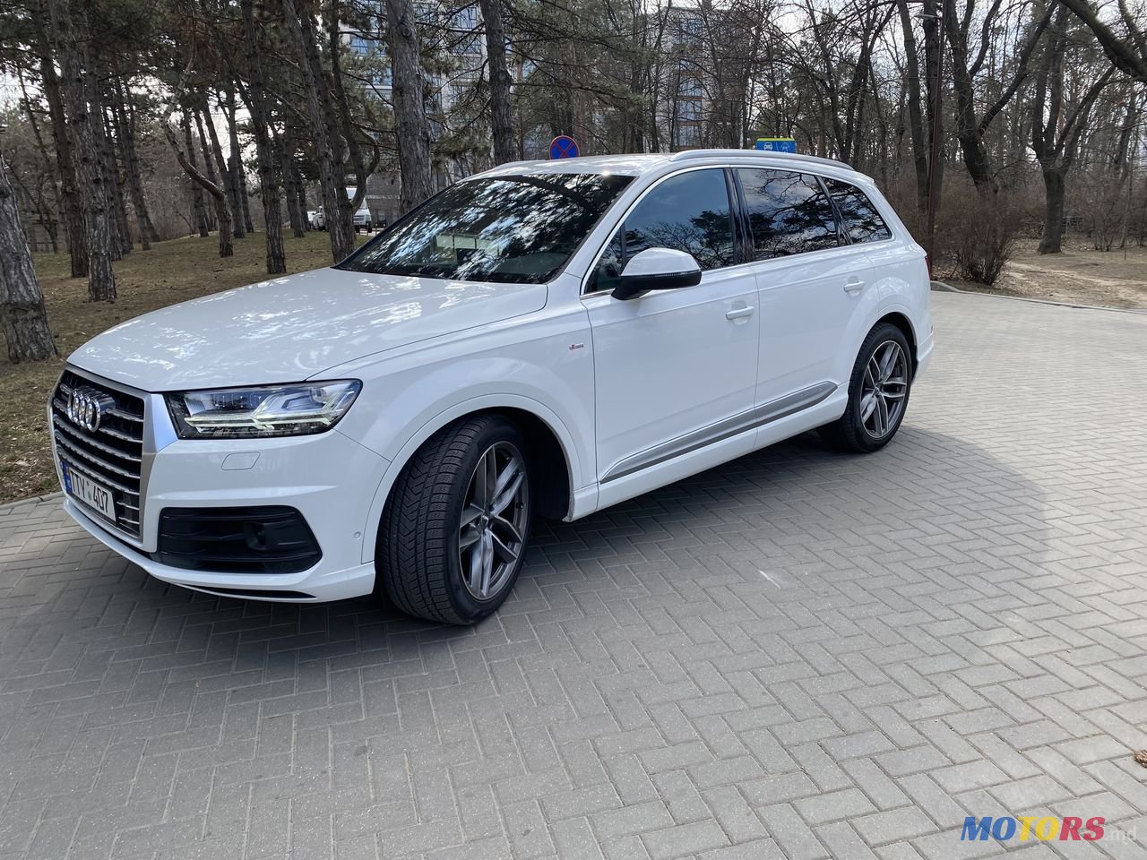2018' Audi Q7 photo #2
