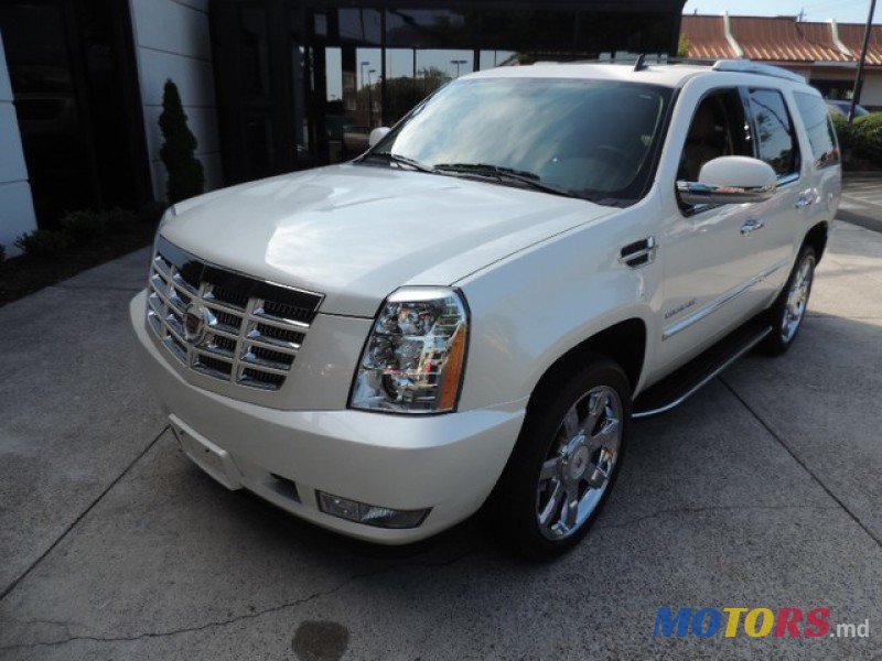 2012' Ford Explorer photo #1