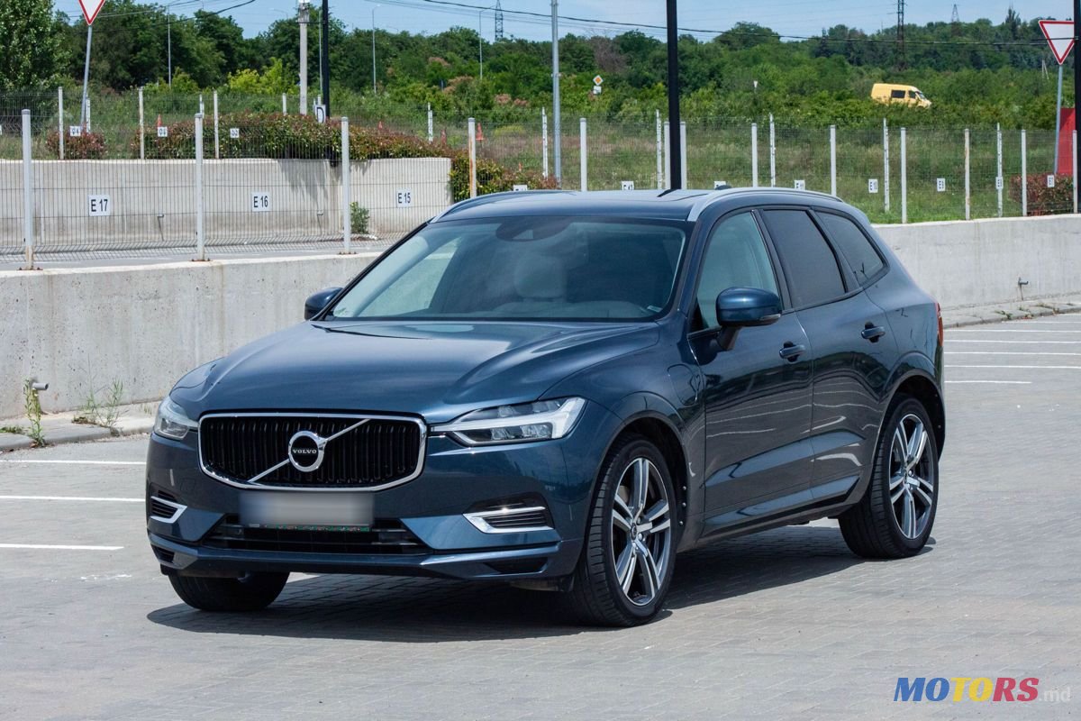 2017' Volvo XC60 photo #3