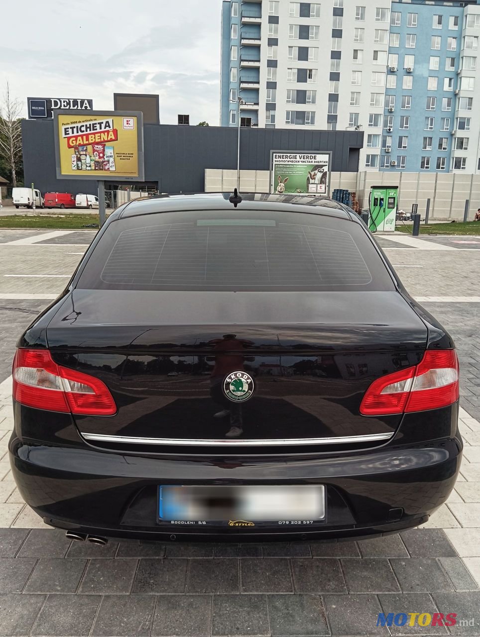 2012' Skoda Superb photo #6