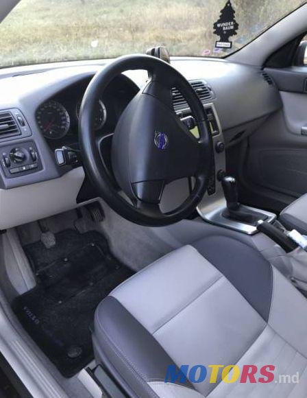 2005' Volvo S40 photo #1