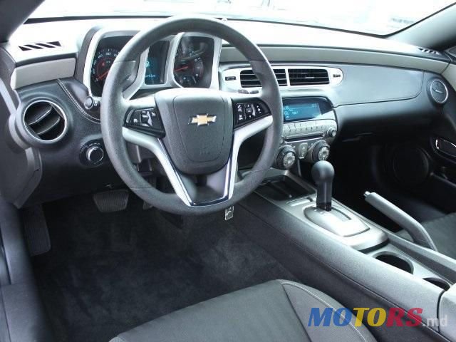 2015' Chevrolet Camaro photo #2