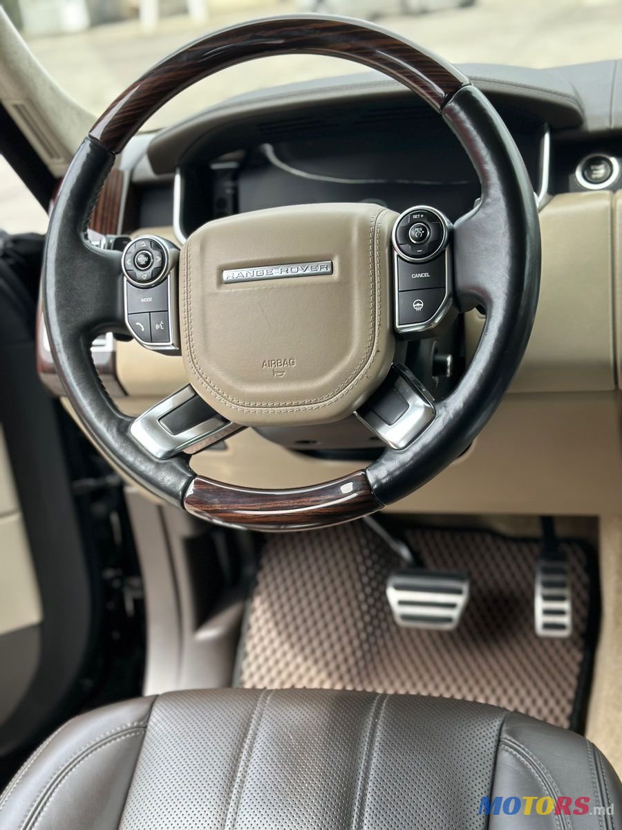 2014' Land Rover Range Rover photo #3