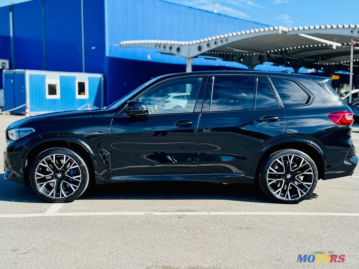 2022' BMW X5 M photo #3