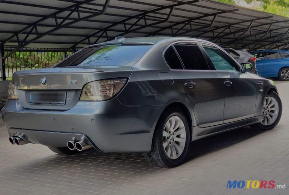 2005' BMW 5 Series photo #3
