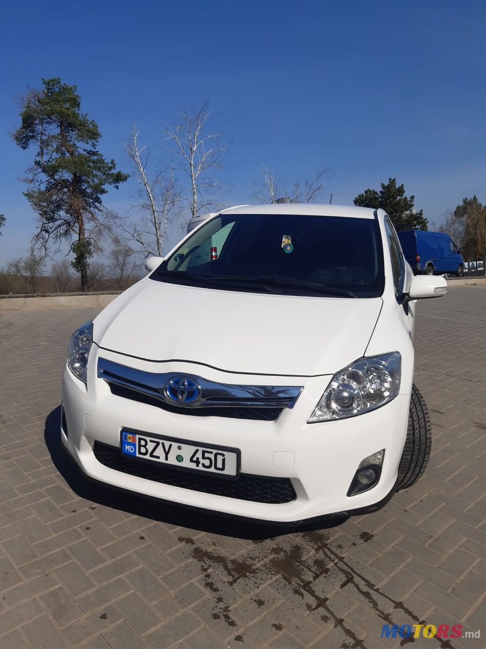 2010' Toyota Auris photo #1