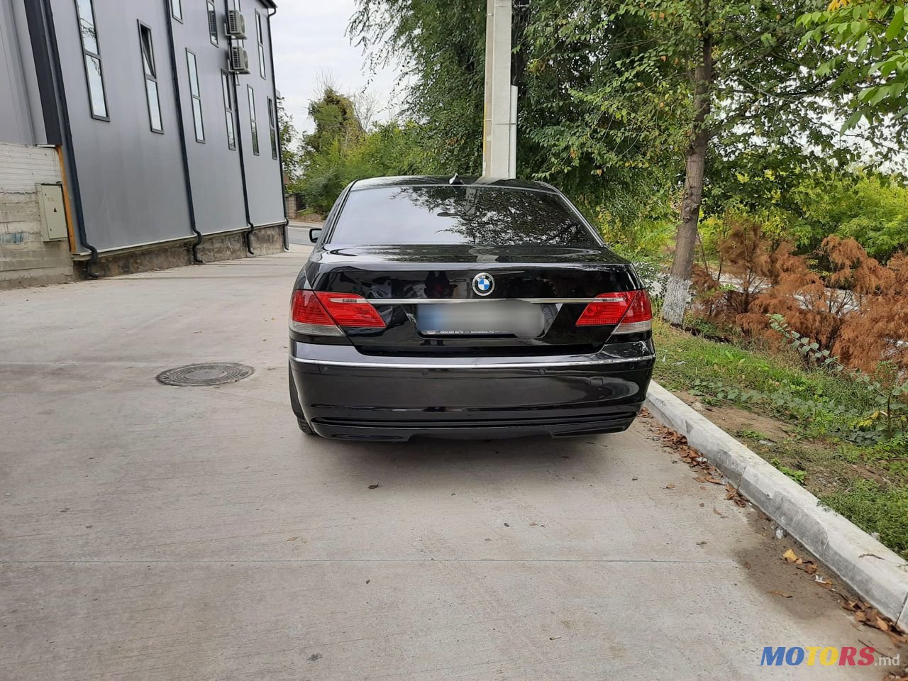 2005' BMW 7 Series photo #3