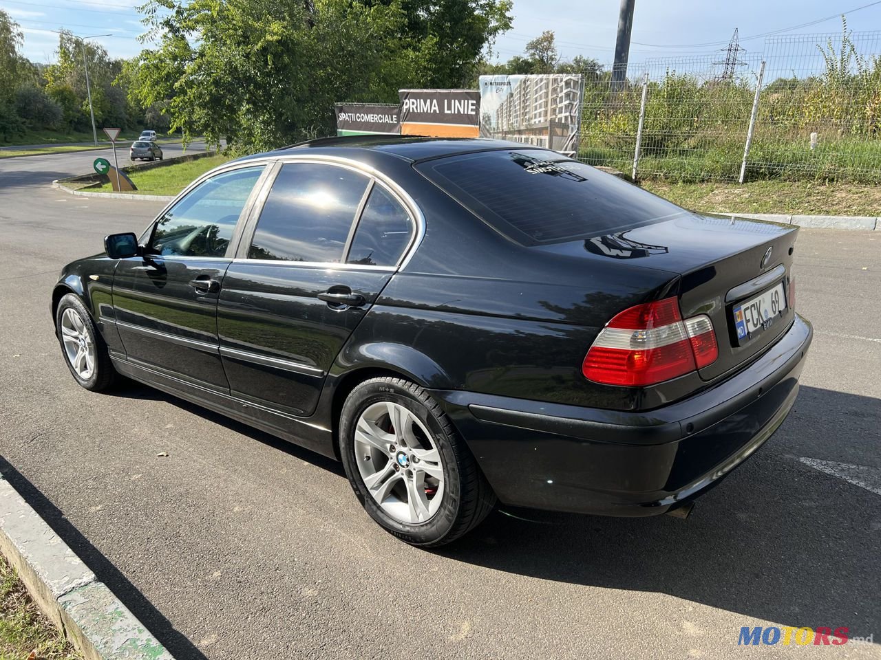 2003' BMW 3 Series photo #2