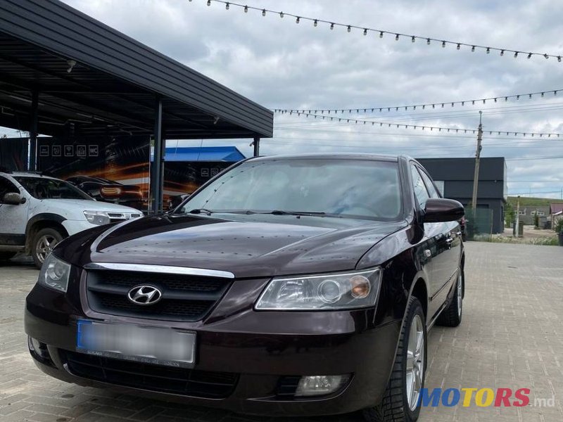 2007' Hyundai Sonata photo #1