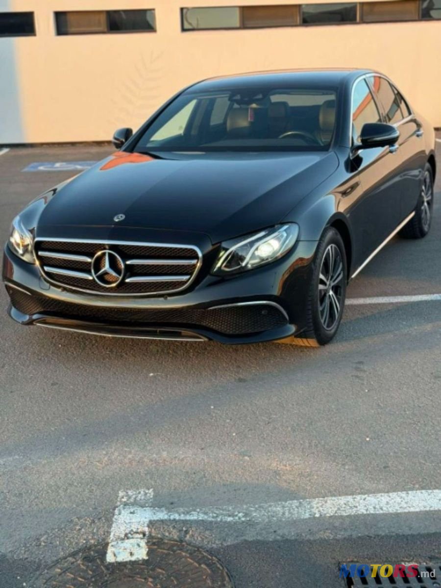 2018' Mercedes-Benz E-Class photo #1