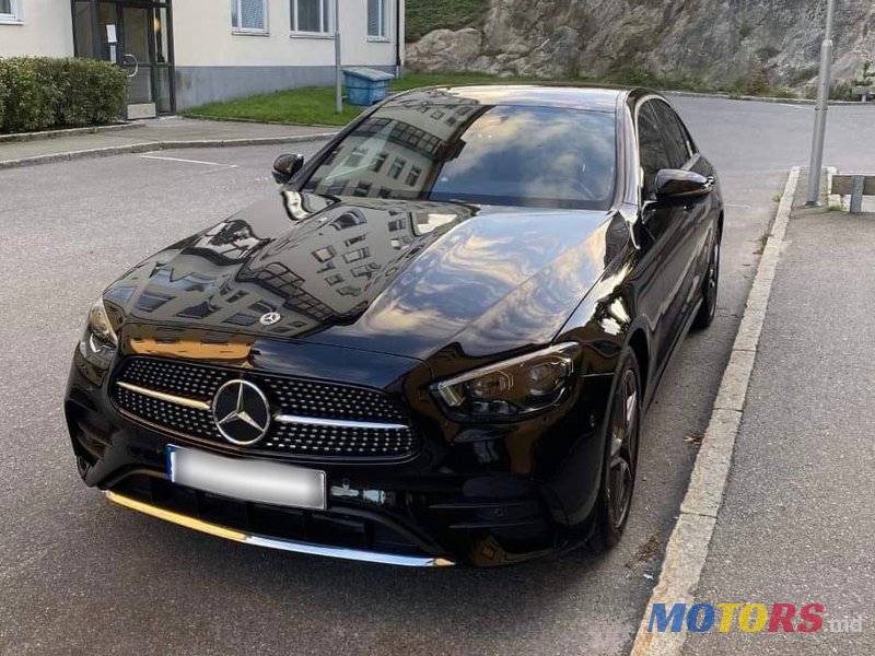 2021' Mercedes-Benz E Класс photo #1