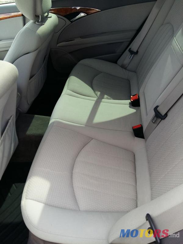 2007' Mercedes-Benz E-Class photo #4