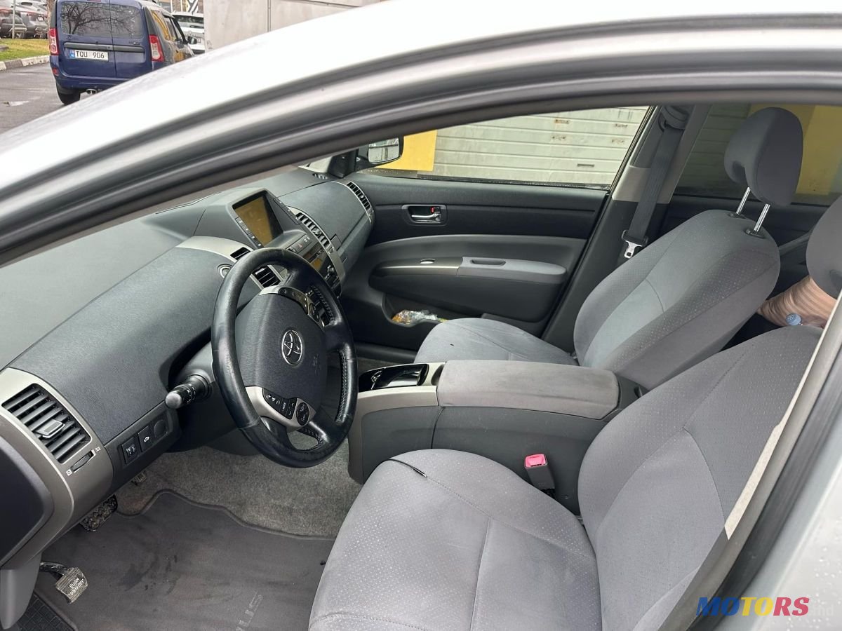 2007' Toyota Prius photo #3