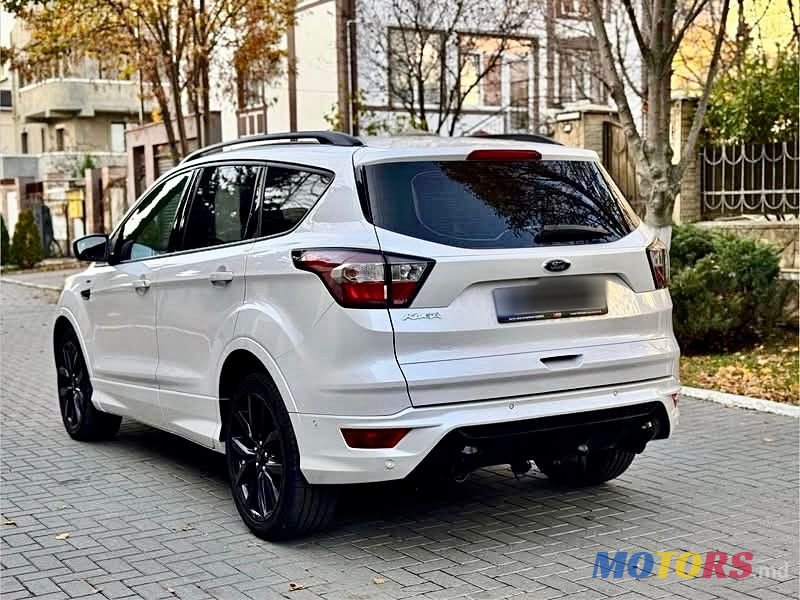 2017' Ford Kuga photo #4
