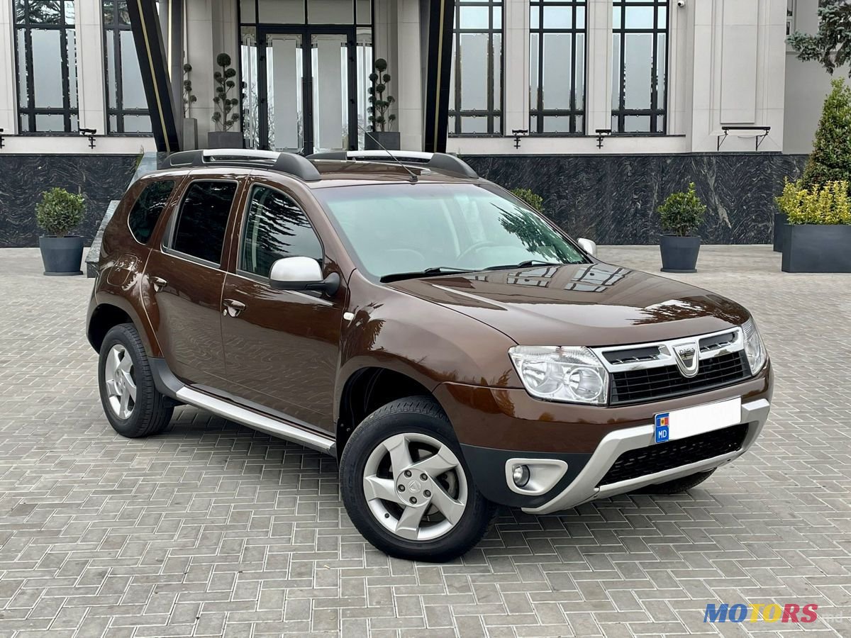 2011' Dacia Duster photo #2