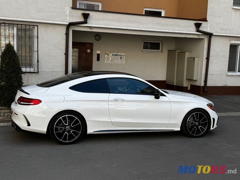 2018' Mercedes-Benz C-Class photo #1