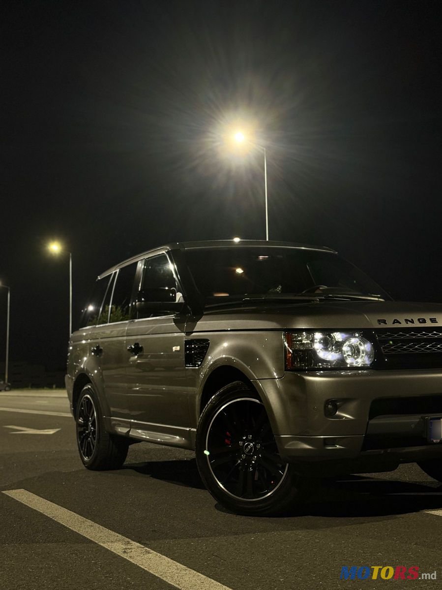 2011' Land Rover Range Rover Sport photo #5