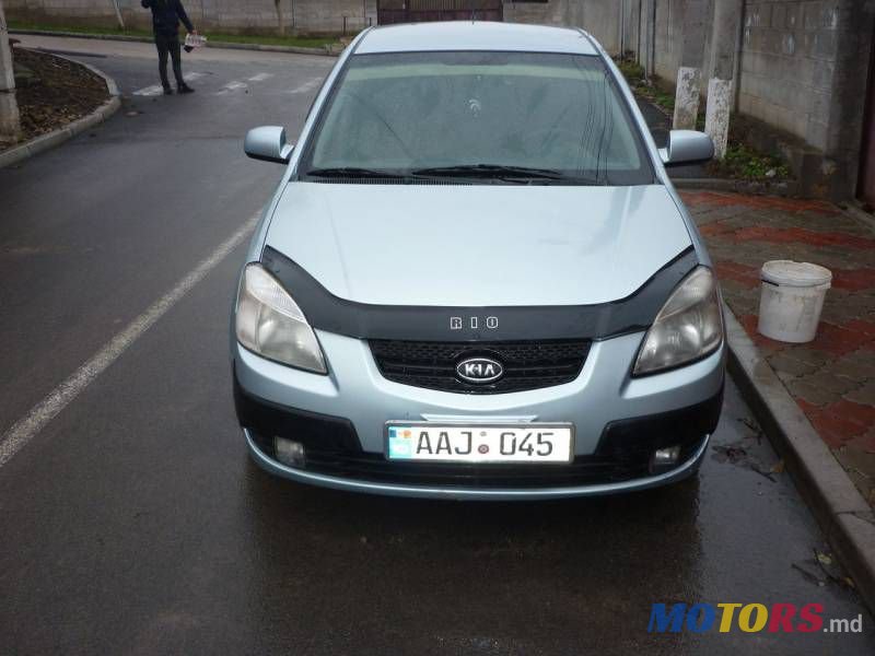 2006' Kia Rio photo #1
