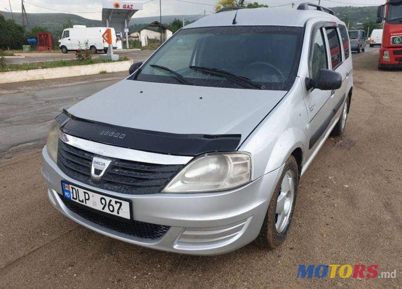 2008' Dacia Logan photo #1