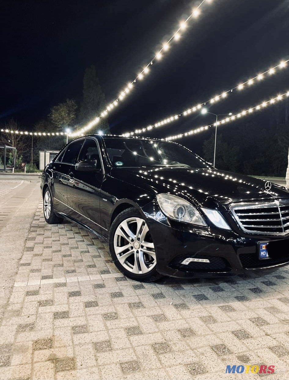 2009' Mercedes-Benz 250 photo #1