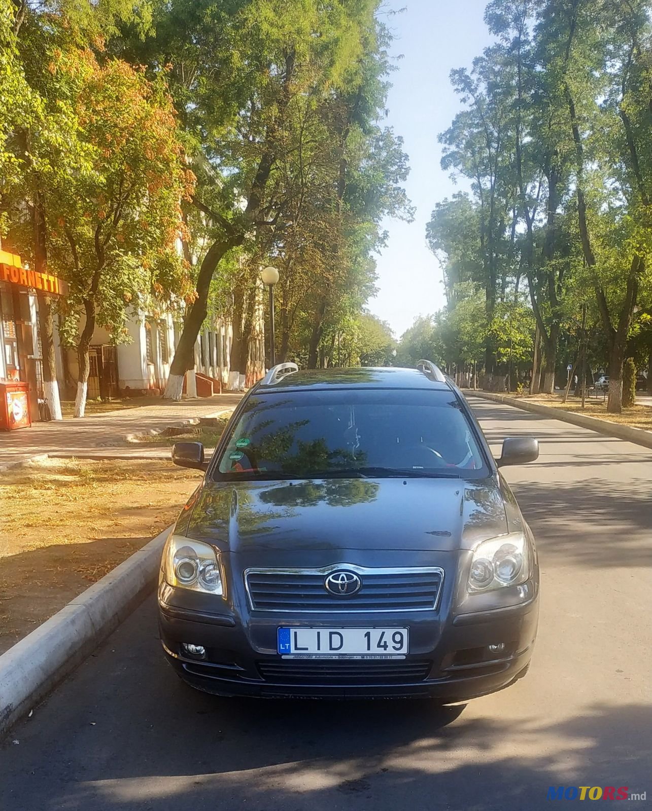 2006' Toyota Avensis photo #2