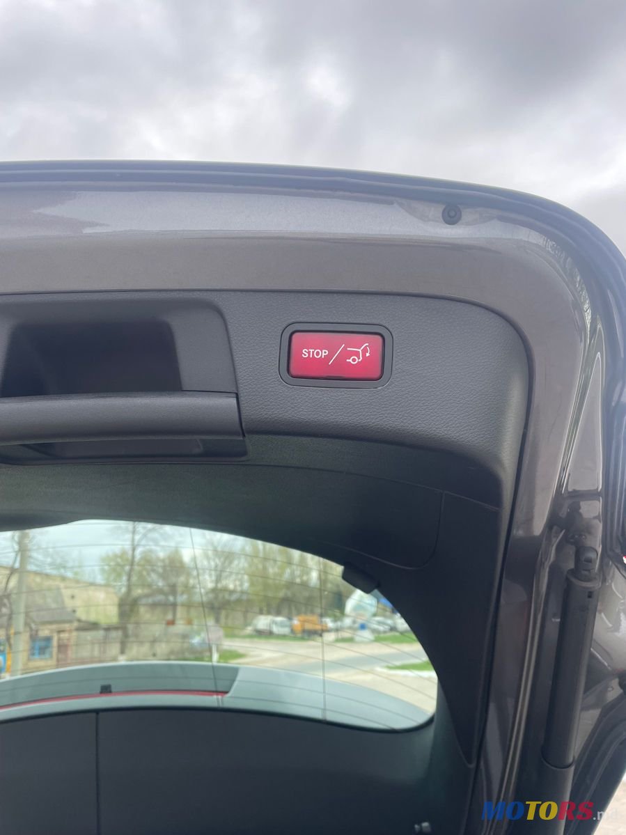 2018' Mercedes-Benz GLA photo #5