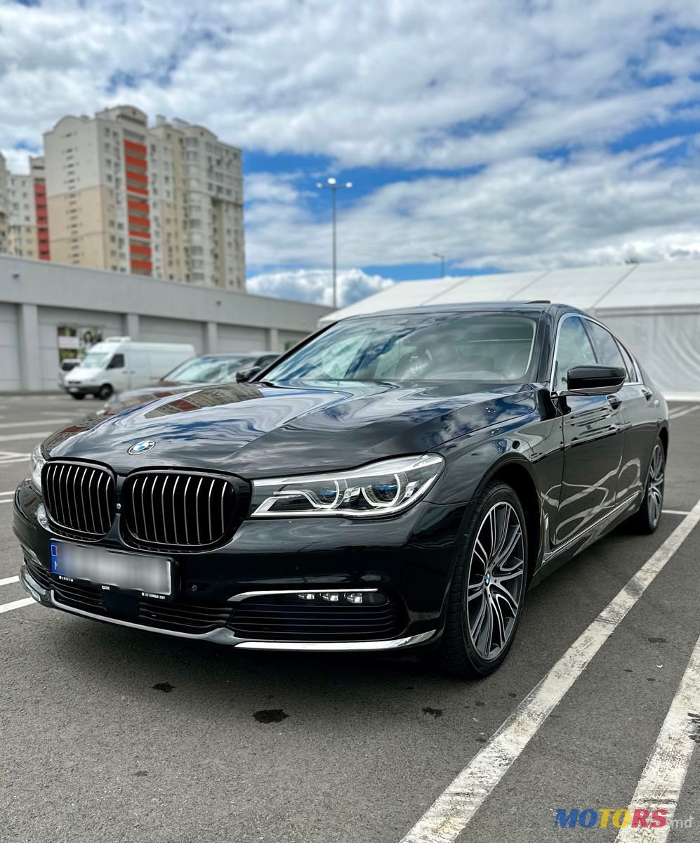 2016' BMW 7 Series photo #2