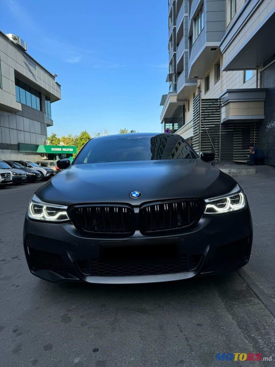 2018' BMW 6 Series Gran Turismo photo #3