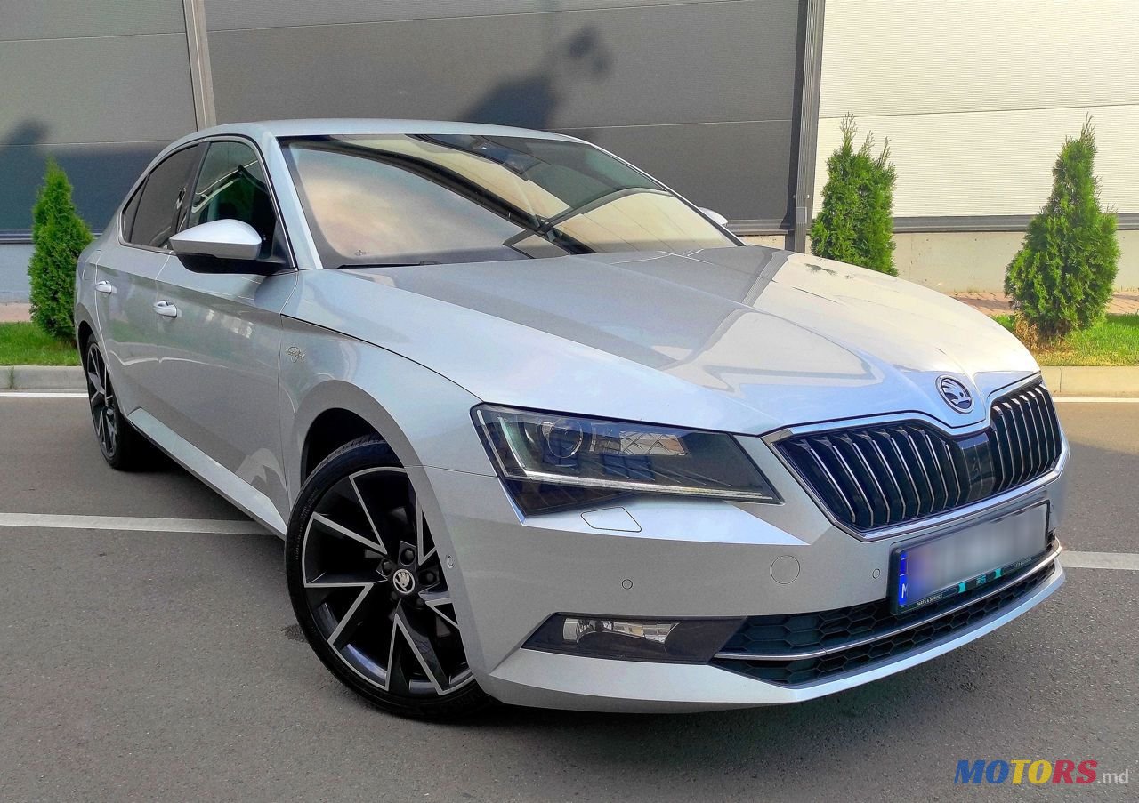 2018' Skoda Superb photo #3
