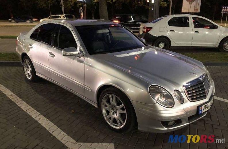 2006' Mercedes-Benz E photo #1