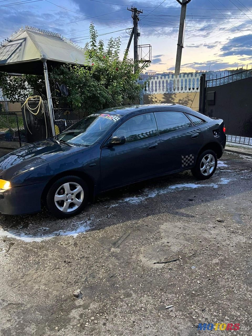 1995' Mazda 323 photo #2