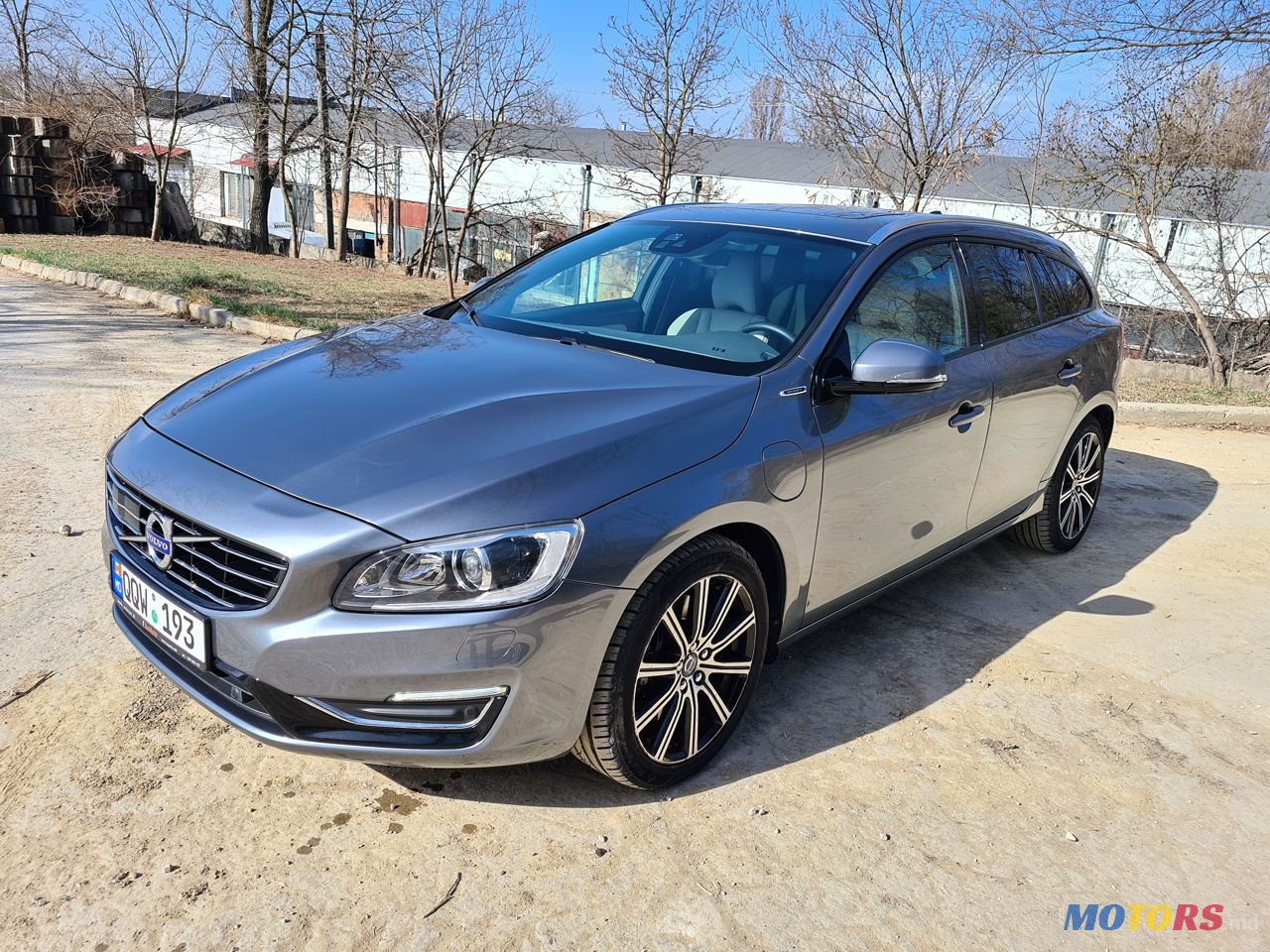 2016' Volvo V60 photo #1
