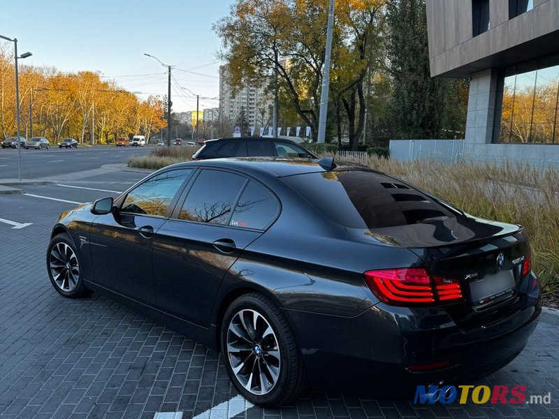 2015' BMW 5 Series photo #3