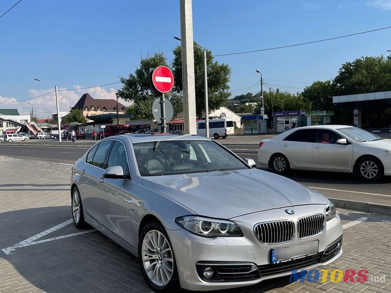 2014' BMW 5 Series photo #4