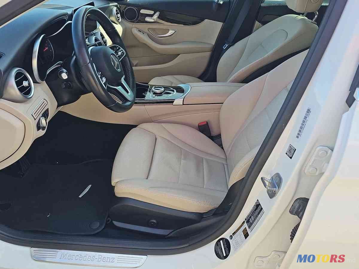 2019' Mercedes-Benz C-Class photo #6