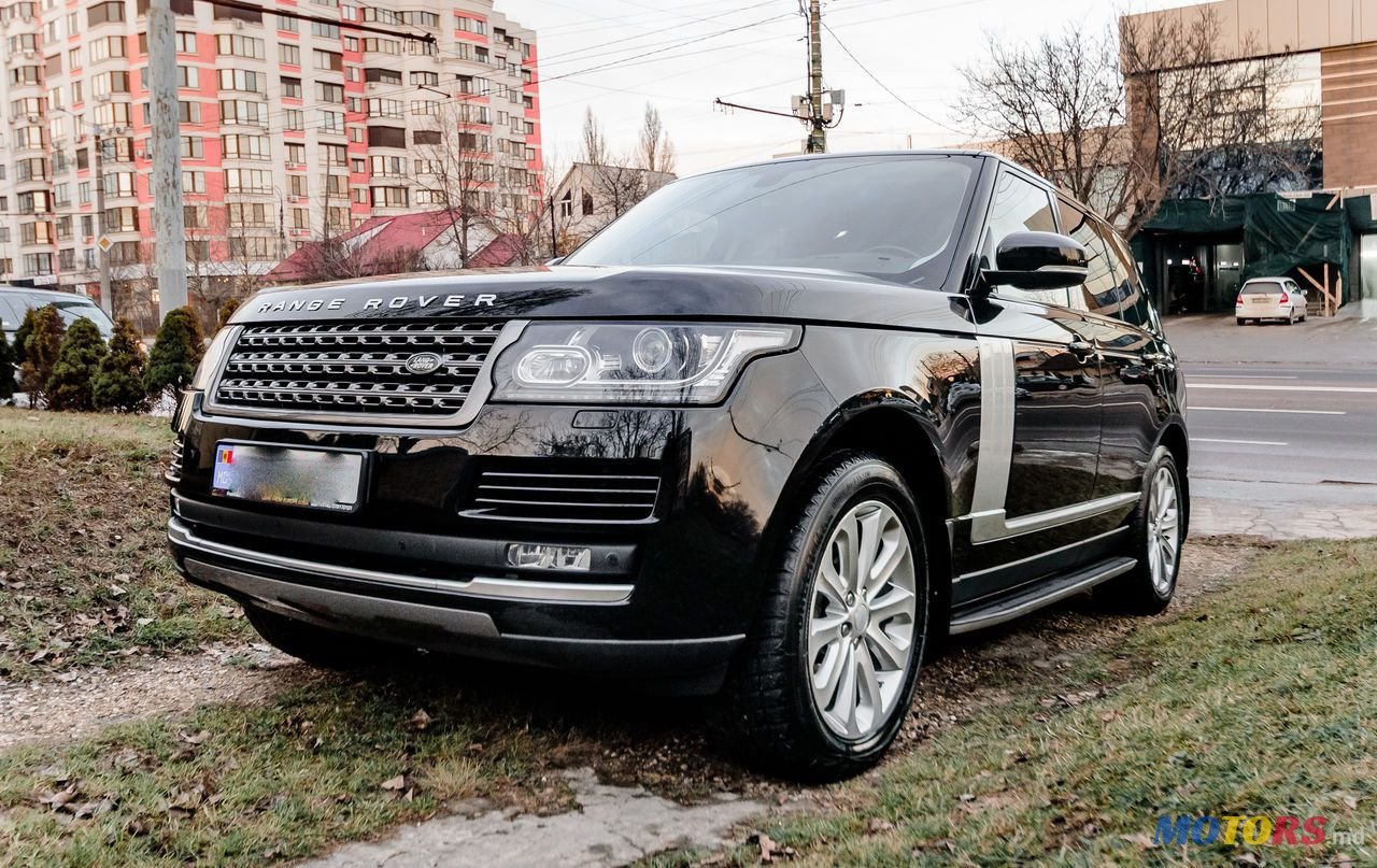 2015' Land Rover Range Rover photo #2
