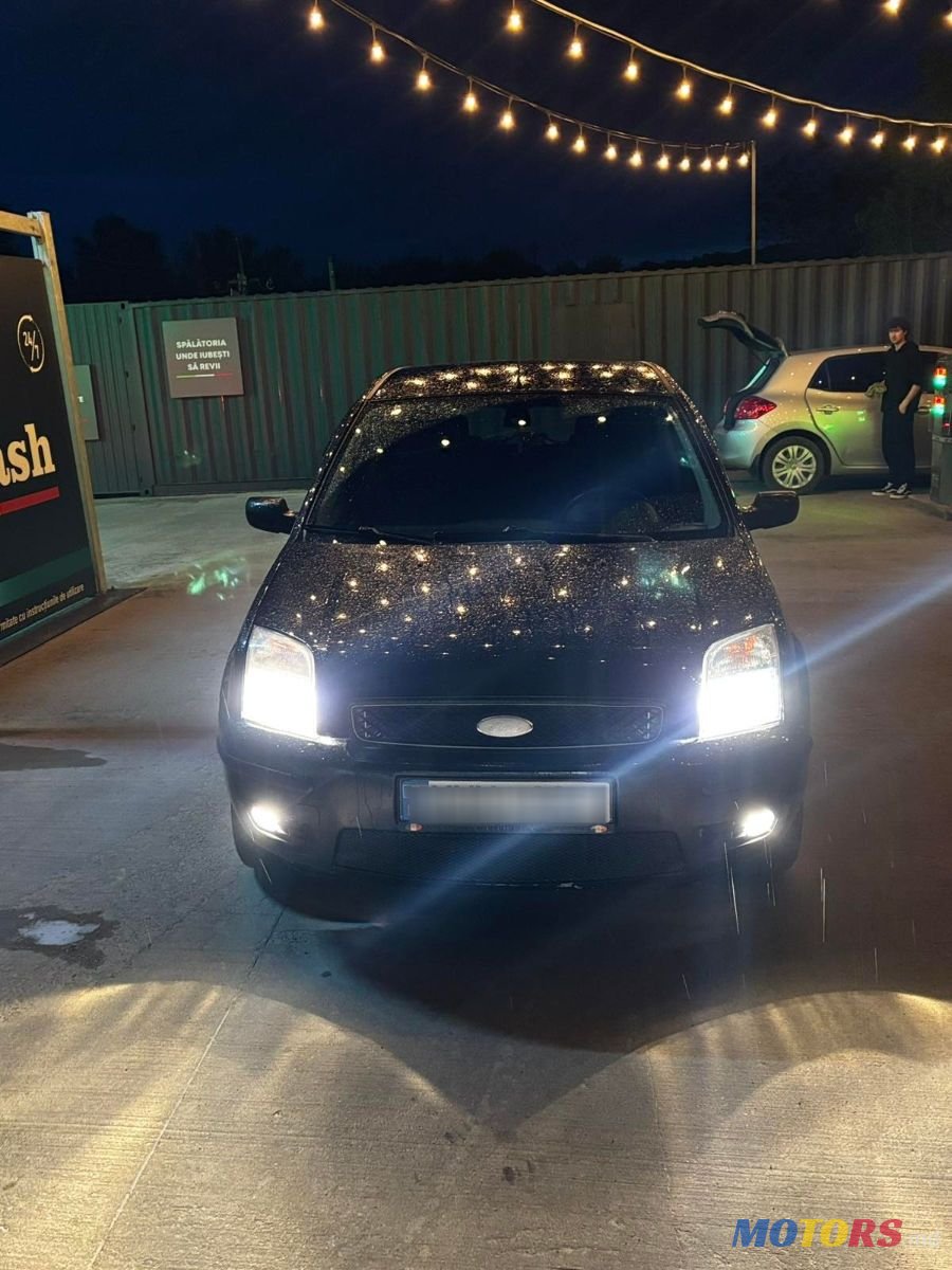 2004' Ford Fusion photo #1