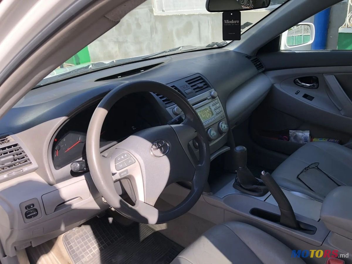 2008' Toyota Camry photo #4