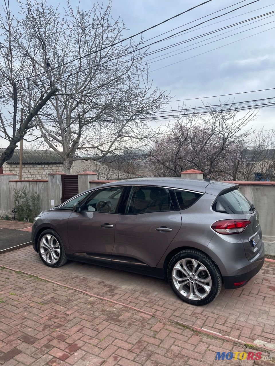 2017' Renault Scenic photo #3