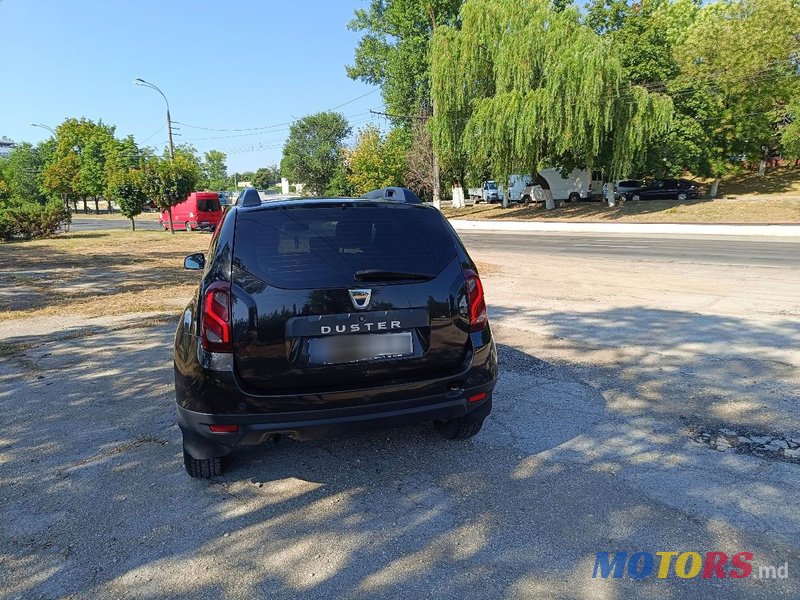 2015' Dacia Duster photo #4