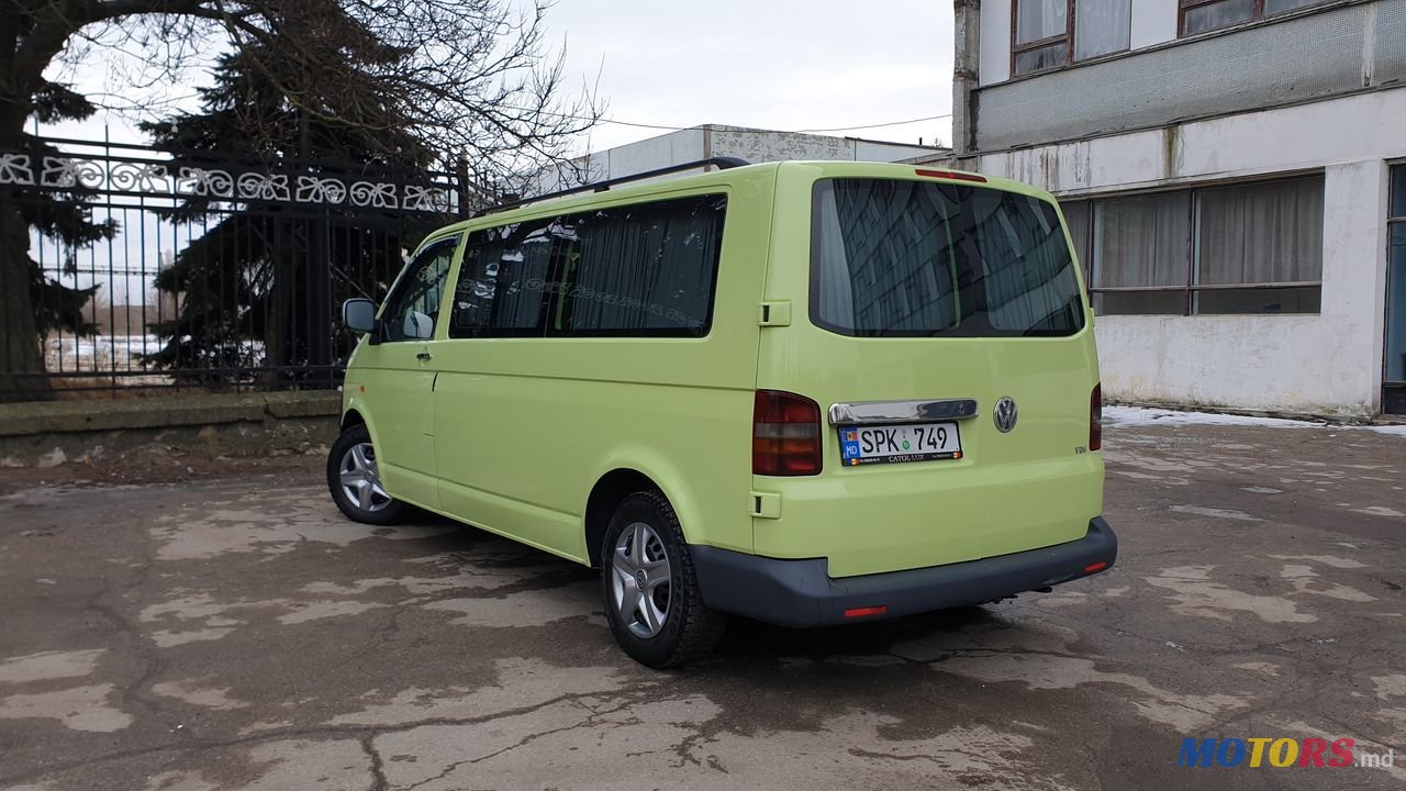 2006' Volkswagen Transporter photo #4