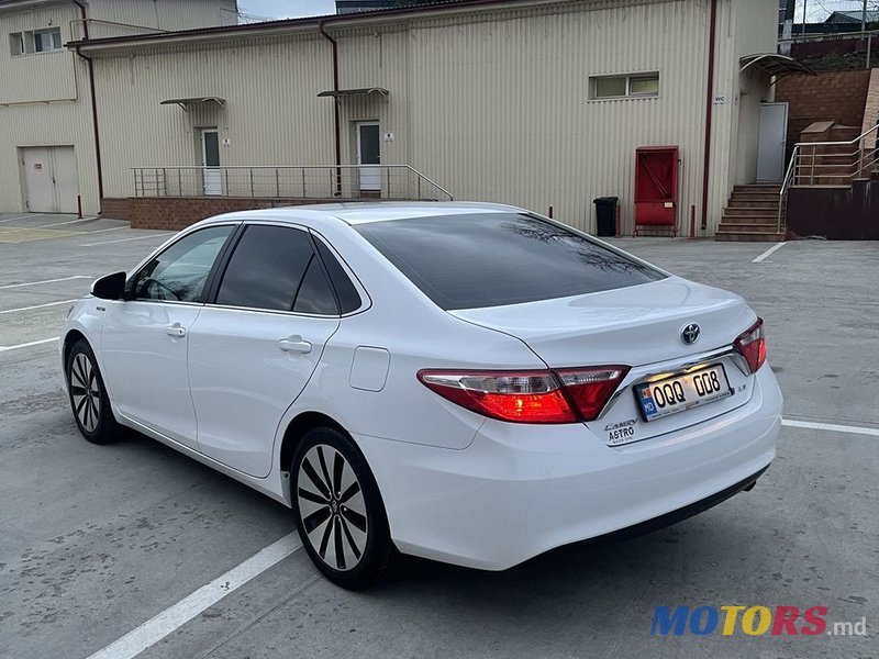 2016' Toyota Camry photo #4