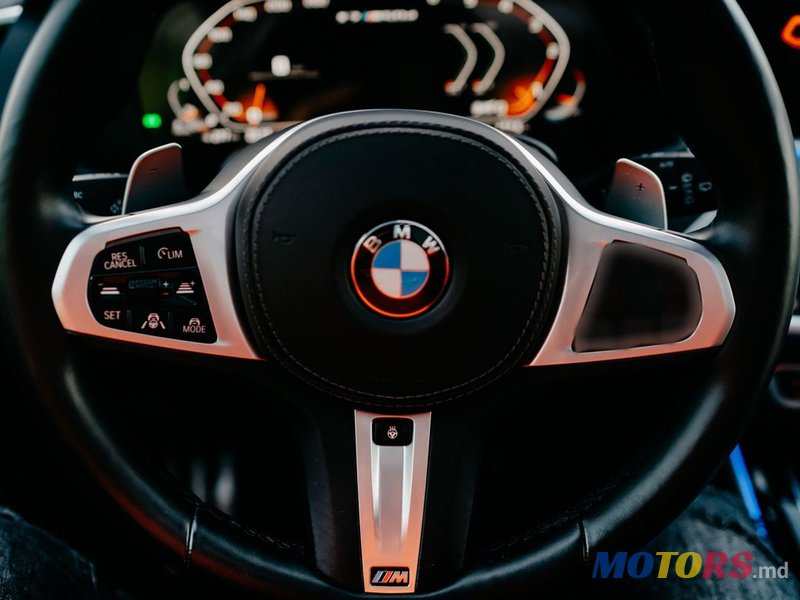 2021' BMW X7 photo #4