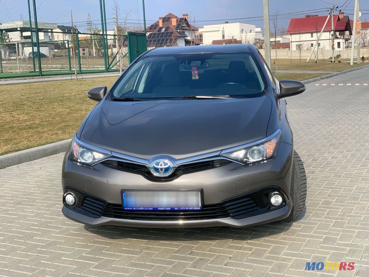 2017' Toyota Auris photo #2