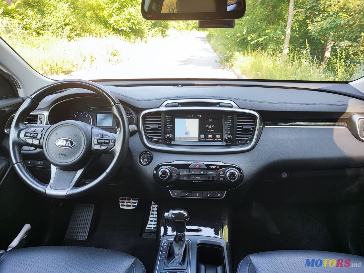 2017' Kia Sorento photo #4