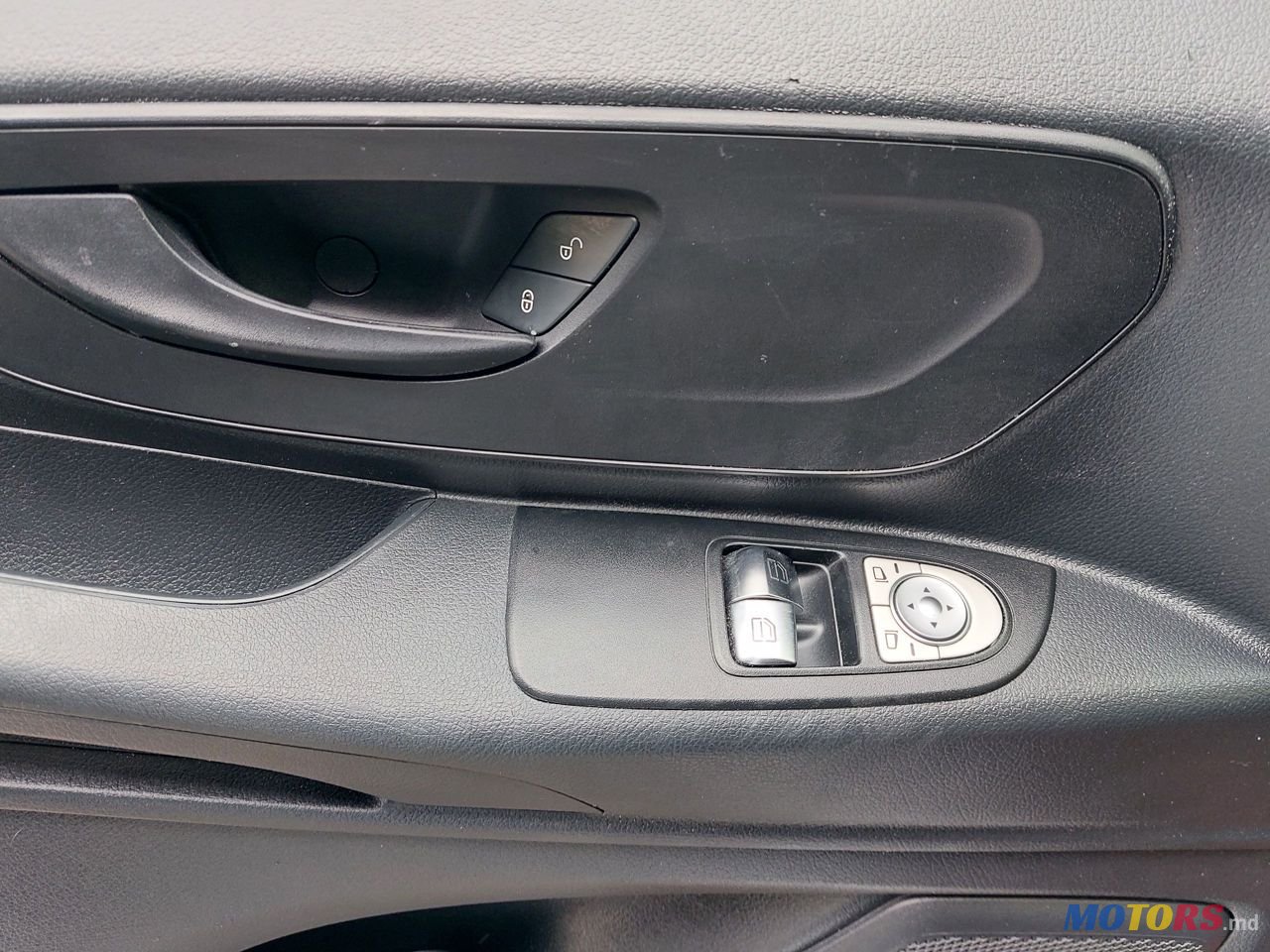 2019' Mercedes-Benz Vito photo #6