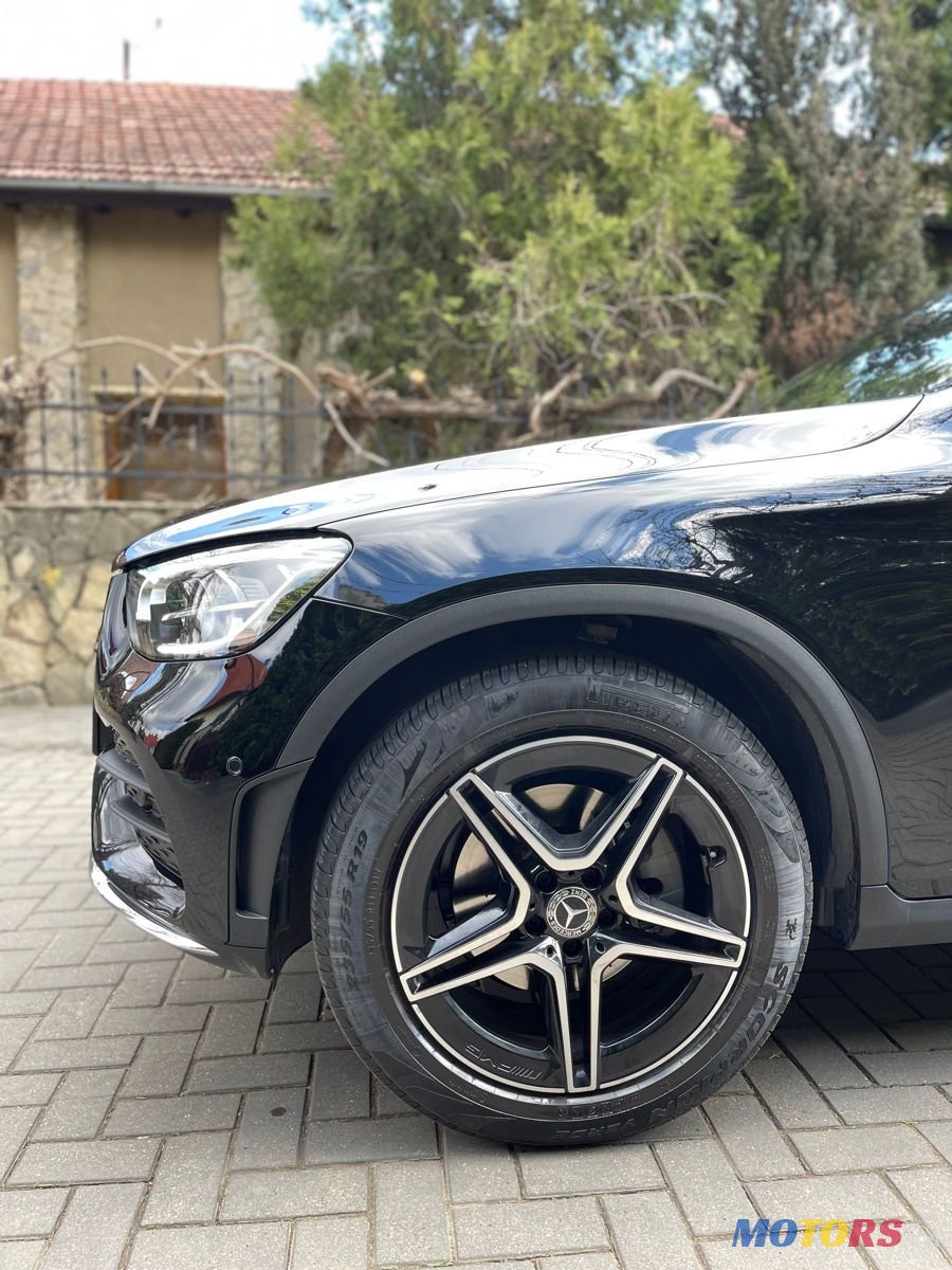 2022' Mercedes-Benz GLC photo #4