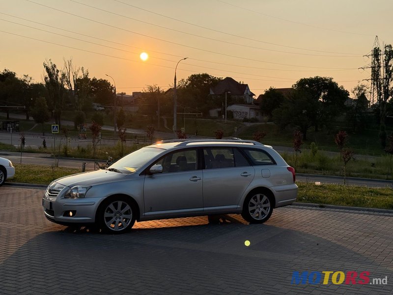 2007' Toyota Avensis photo #3