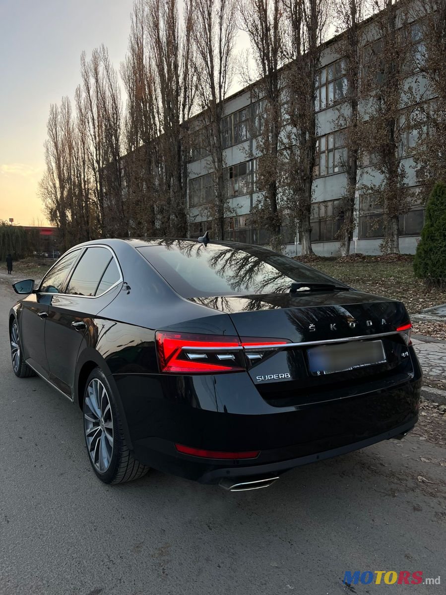 2020' Skoda Superb photo #3